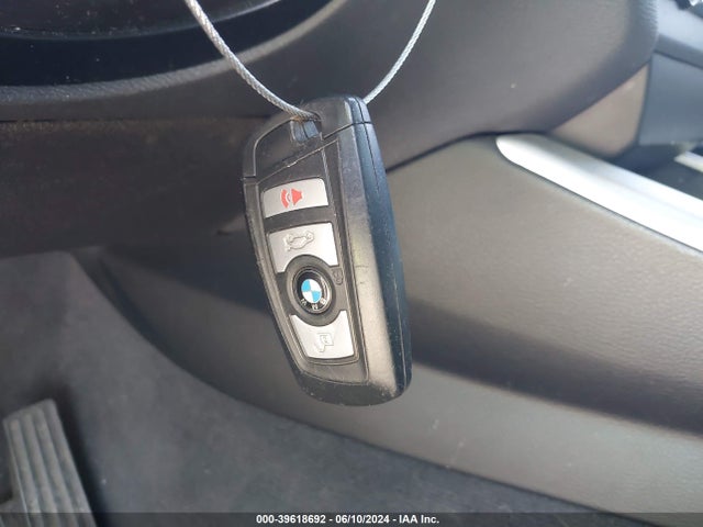 39618692 :رقم المزاد ، 5UXWX9C57E0D09880 vin ، 2014 Bmw X3 Xdrive28i مزاد بيع