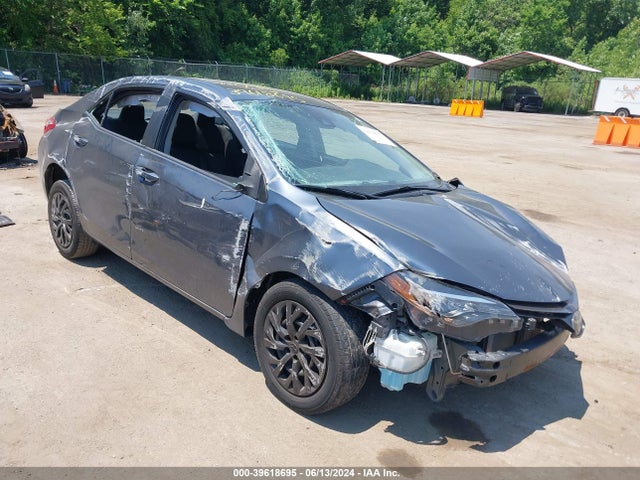 Toyota COROLLA LE 2019 5YFBURHE6KP887498 zdjęcie główne