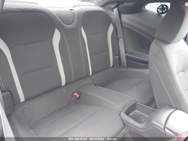 Chevrolet Camaro 1lt 2016 1G1FB1RS1G0131701 Image 8