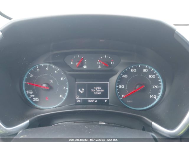 2GNAXJEV3J6202261 Chevrolet EQUINOX LT
