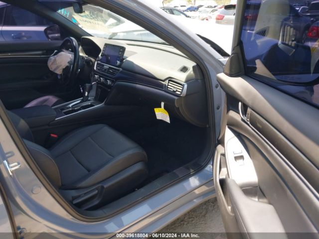 1HGCV1F35NA052443 Honda Accord Sport