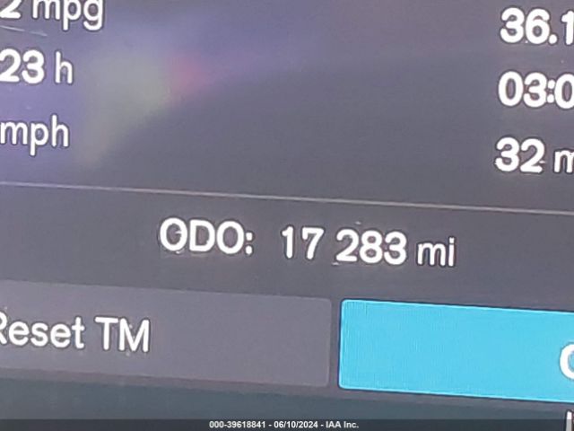 7JRL12FL3RG280798 Volvo S60 B5 Plus Dark Theme