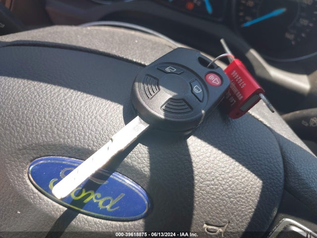 Ford ESCAPE SE 2017 1FMCU0GD8HUF01602 Image 11