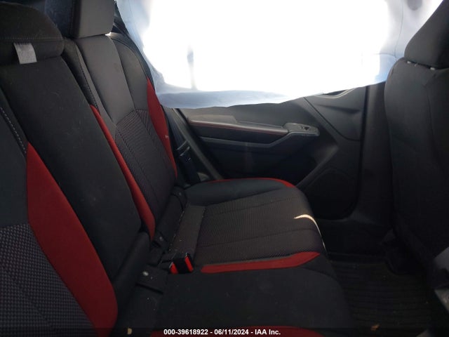JF1GUHJC1R8237921 Subaru Impreza Rs 5-door