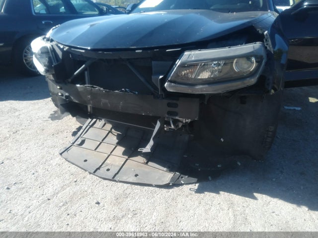 Chevrolet Camaro 1lt 2017 1G1FB1RX2H0132109 Image 6