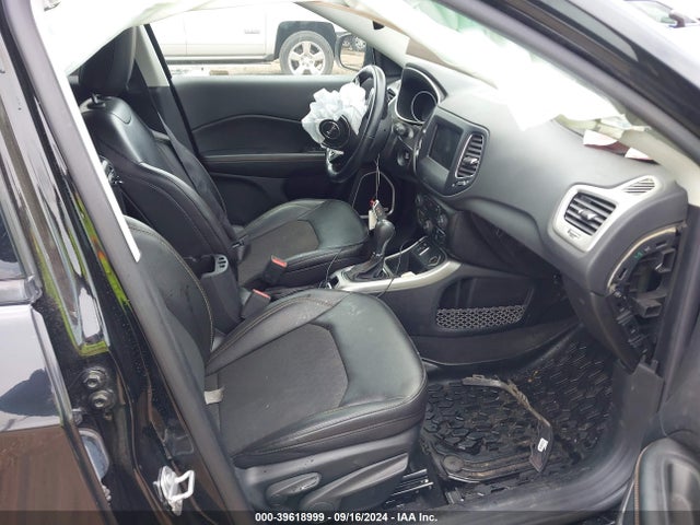 3C4NJCBB6MT518352 Jeep Compass Latitude Fwd