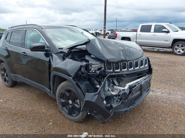 3C4NJCBB6MT518352 Jeep Compass Latitude Fwd