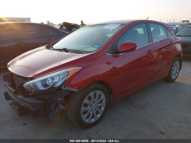 Hyundai ELANTRA GT 2016 KMHD35LH9GU337966 Image 2