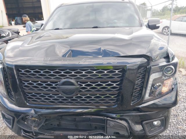 1N6AA1E66JN533539 Nissan TITAN SV
