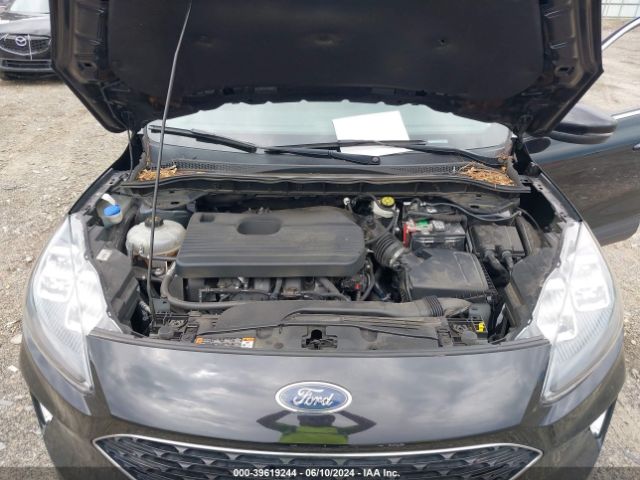 1FMCU9J94LUB10741 Ford Escape Titanium