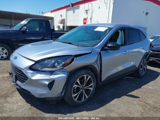 Ford ESCAPE SE 2022 1FMCU0G67NUA02786 Image 2