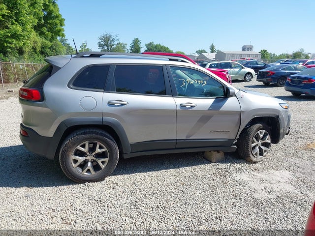 1C4PJMBB0HW597371 Jeep Cherokee Trailhawk 4x4