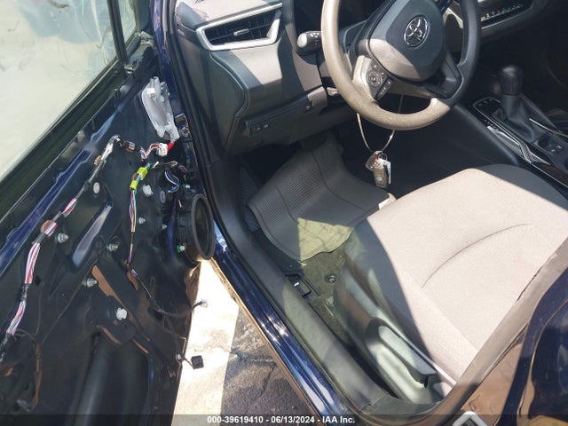 Toyota Corolla Hybrid Le 2021 JTDEAMDE0MJ009782 Image 5