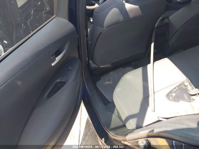 Toyota Corolla Hybrid Le 2021 JTDEAMDE0MJ009782 Image 8