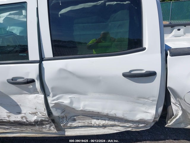 Chevrolet Silverado 1500 1lt 2014 3GCUKREC5EG348284 Image 18