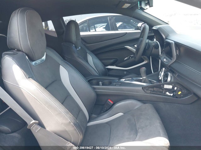 Chevrolet Camaro 1ss 2018 1G1FE1R79J0144688 Image 5