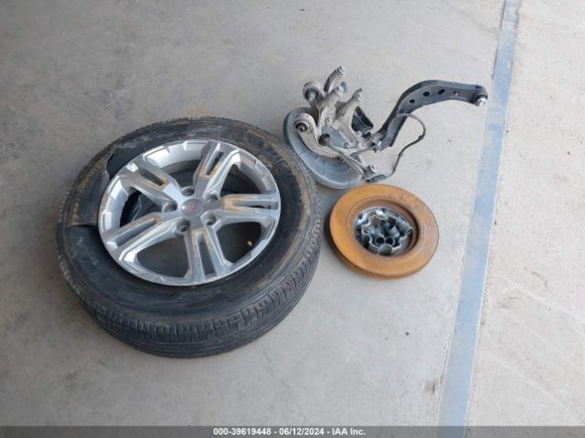 3GKALMEV3LL121723 GMC Terrain Fwd Sle