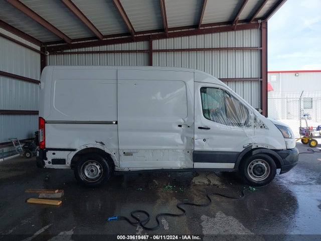 Ford Transit-150 2016 1FTYE1CMXGKA17394 Image 13
