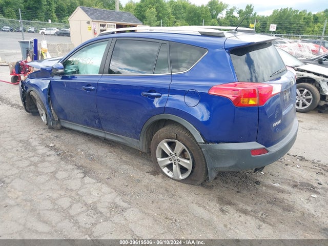 Toyota Rav4 Xle 2015 2T3RFREVXFW378443 Image 3