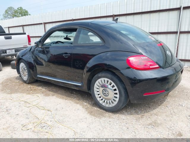 3VWJX7AT2EM631643 Volkswagen Beetle 2.5l