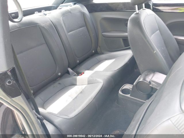 3VWJX7AT2EM631643 Volkswagen Beetle 2.5l