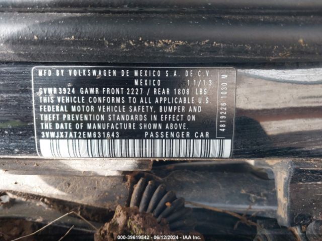 3VWJX7AT2EM631643 Volkswagen Beetle 2.5l