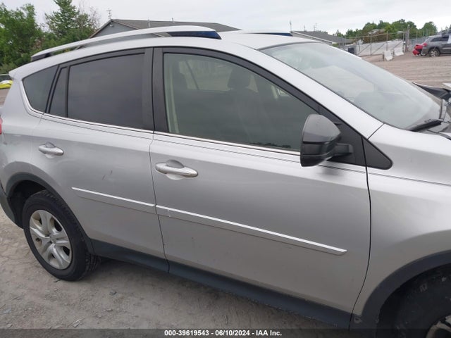 Toyota RAV4 LE 2014 JTMZFREV6EJ012069 Image 14