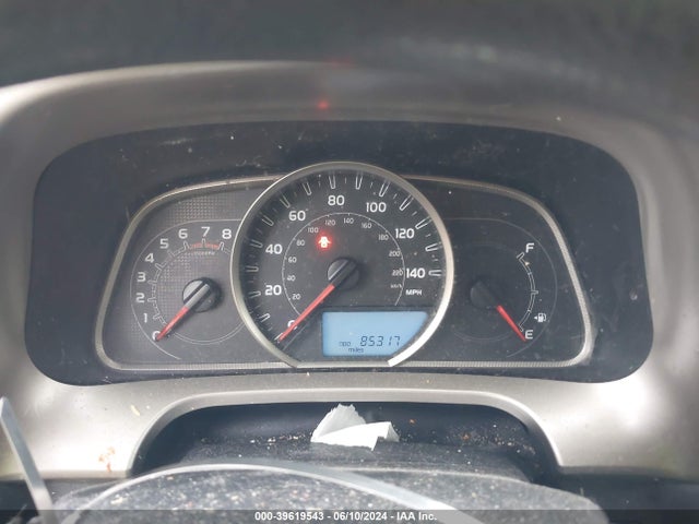 Toyota RAV4 LE 2014 JTMZFREV6EJ012069 Image 16