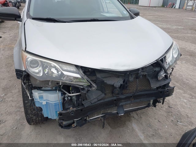 Toyota RAV4 LE 2014 JTMZFREV6EJ012069 Image 6