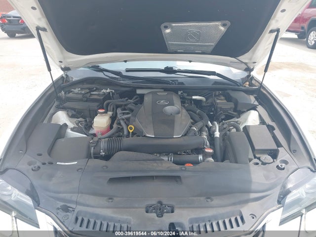 Lexus GS 200T 2016 JTHBA1BL0GA000991 Image 10