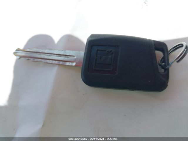 3N1CN7AP7HL819883 Nissan Versa 1.6 S