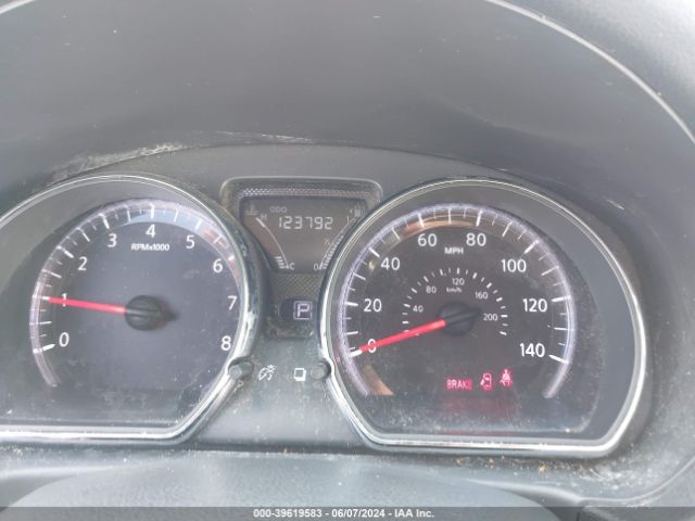 3N1CN7AP8FL945098 Nissan Versa 1.6 Sv