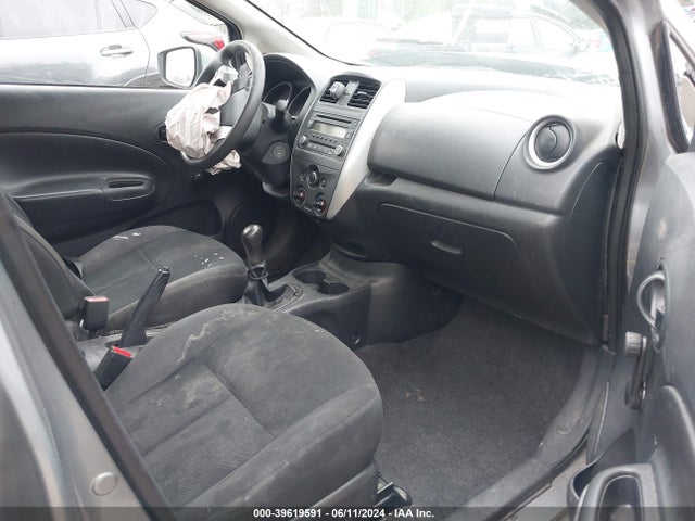 Nissan Versa Note S (sr) 2015 3N1CE2CP5FL399795 Image 5