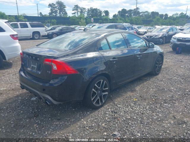 YV126MFL6H2436538 Volvo S60 T5 Dynamic