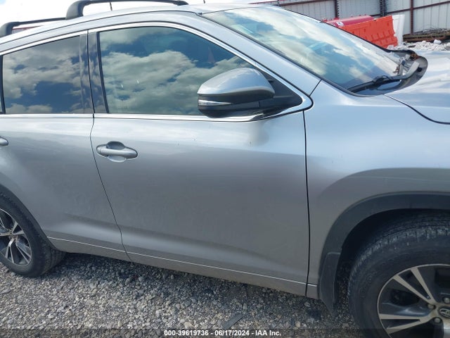 Toyota Highlander Xle V6 2016 5TDJKRFH5GS300480 Image 13