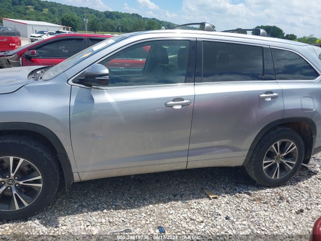 Toyota Highlander Xle V6 2016 5TDJKRFH5GS300480 Image 14