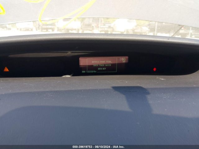 JTDKN3DU3E0366051 Toyota Prius Two