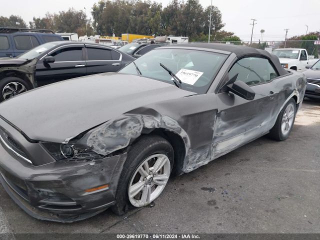 1ZVBP8EM1E5292201 Ford Mustang V6