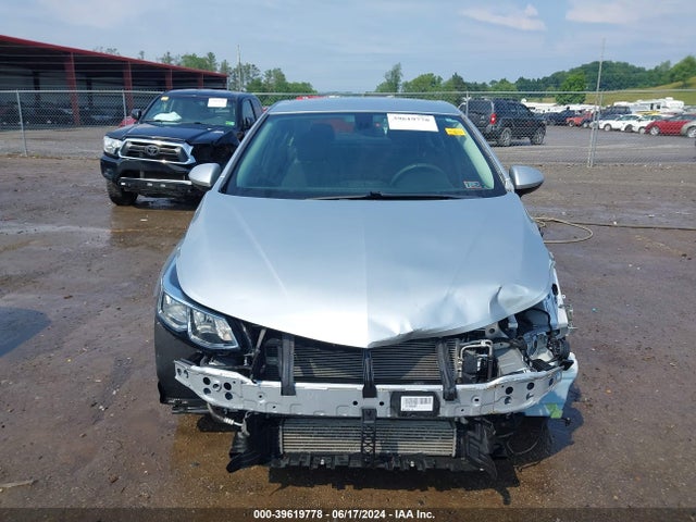 Chevrolet Cruze Ls Auto 2018 1G1BC5SM6J7248316 Image 12