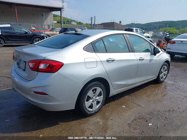 Chevrolet Cruze Ls Auto 2018 1G1BC5SM6J7248316 Image 4
