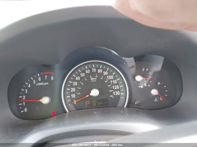 KNDMG4C79E6551447 KIA SEDONA LX