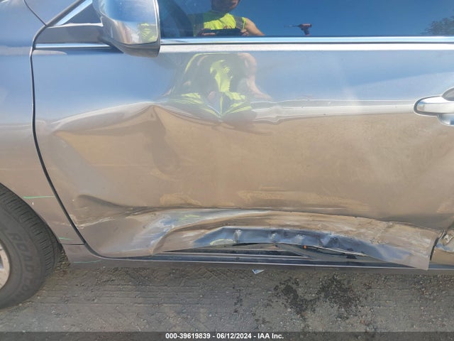 Toyota CAMRY LE 2016 4T4BF1FKXGR568069 Image 17