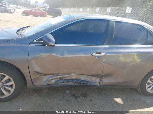 Toyota CAMRY LE 2016 4T4BF1FKXGR568069 Image 6