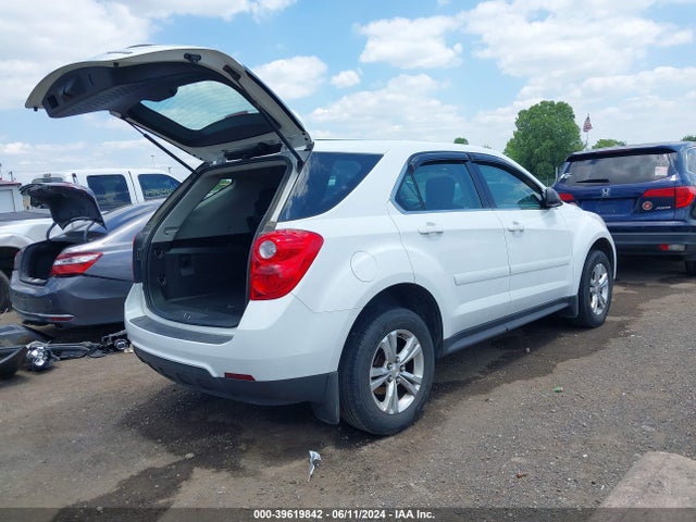Chevrolet EQUINOX LS 2015 2GNALAEK2F1149915 Image 4