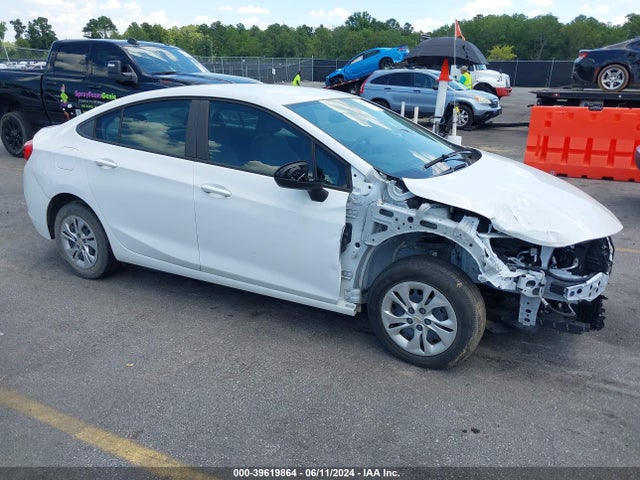 Chevrolet CRUZE LS 2019 1G1BC5SM9K7147675 Image 1