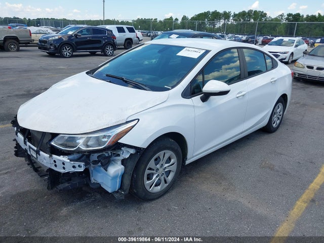 Chevrolet CRUZE LS 2019 1G1BC5SM9K7147675 Image 2
