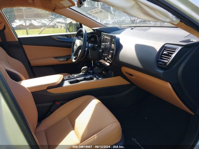 JTJGDCAZXR5017824 Lexus Nx 250 Premium