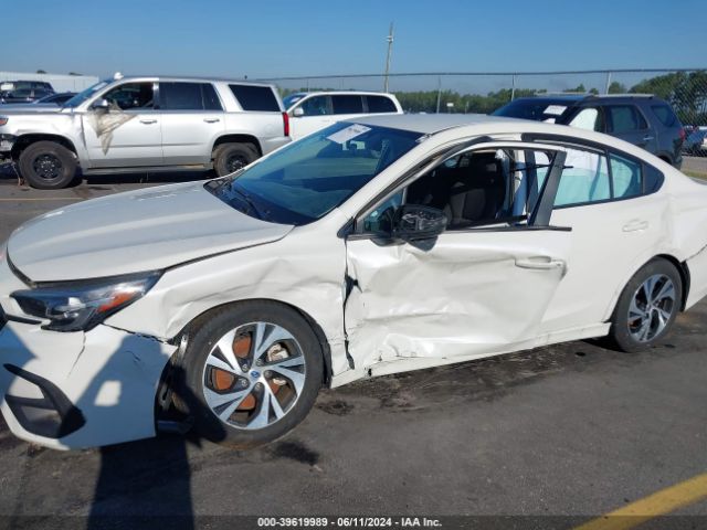4S3BWAC66P3007685 Subaru Legacy Premium