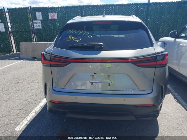 2T2GGCEZ2PC016716 Lexus Nx 350 Premium