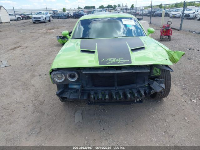 2C3CDZBT7FH703164 Dodge Challenger R/t Plus